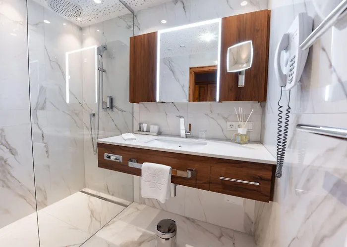 호텔 Trofana Royal 5 이스크글