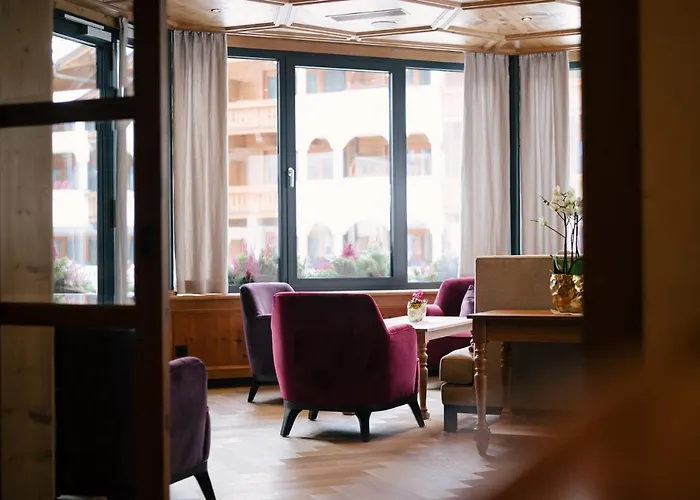 Trofana Royal 5 호텔 5*