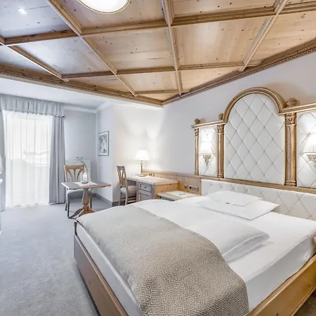 Trofana Royal 5 Hotel 5*