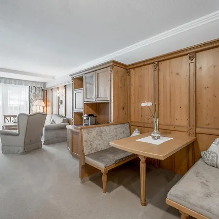 Trofana Royal 5 Hotel 5*