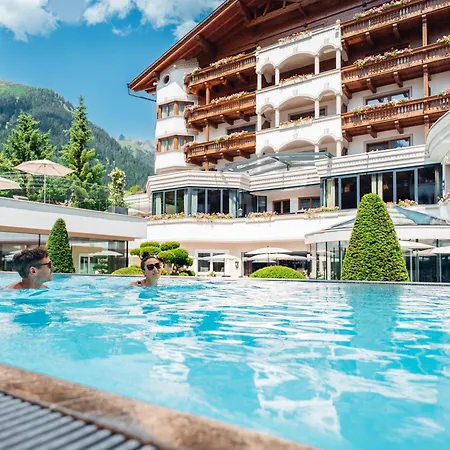 Hotel Trofana Royal 5 5*