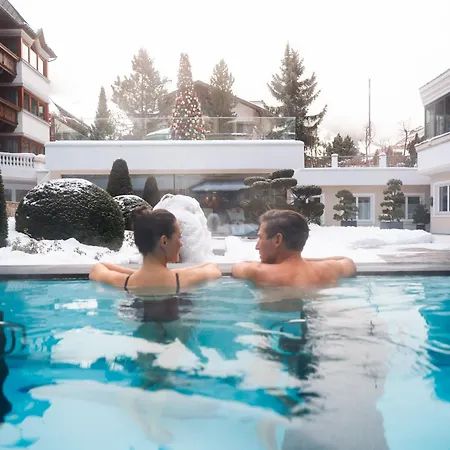 Trofana Royal 5 Otel 5*