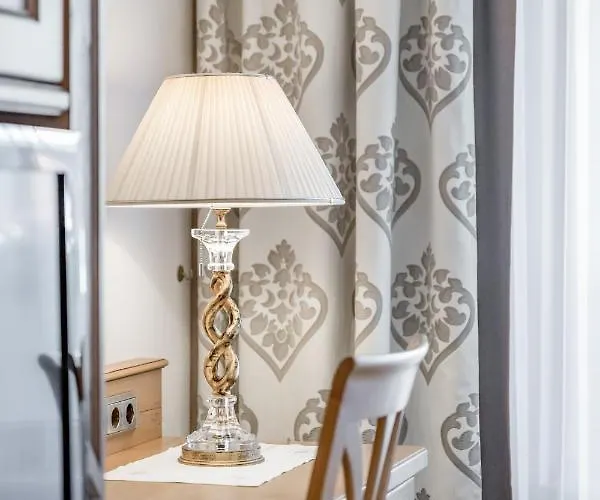 Trofana Royal 5 Отель Ишгль