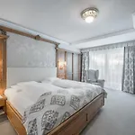 Trofana Royal 5 5* Ишгль