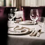 Trofana Royal 5 5*
